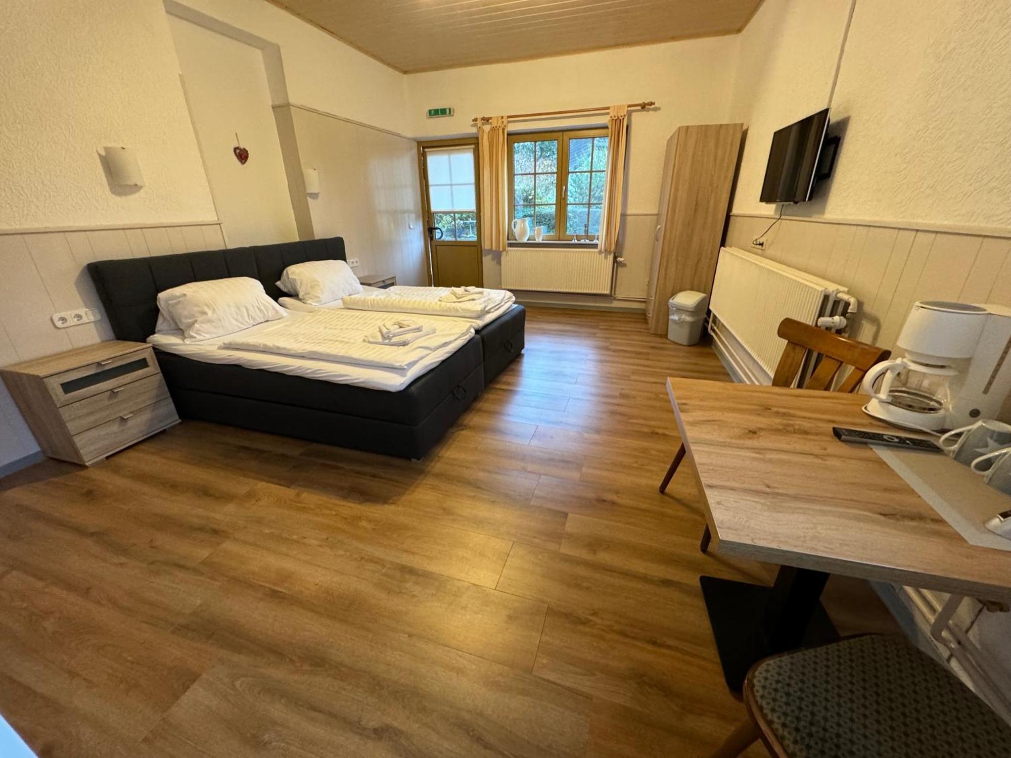 Hotel Panorama Wees Kültér fotó